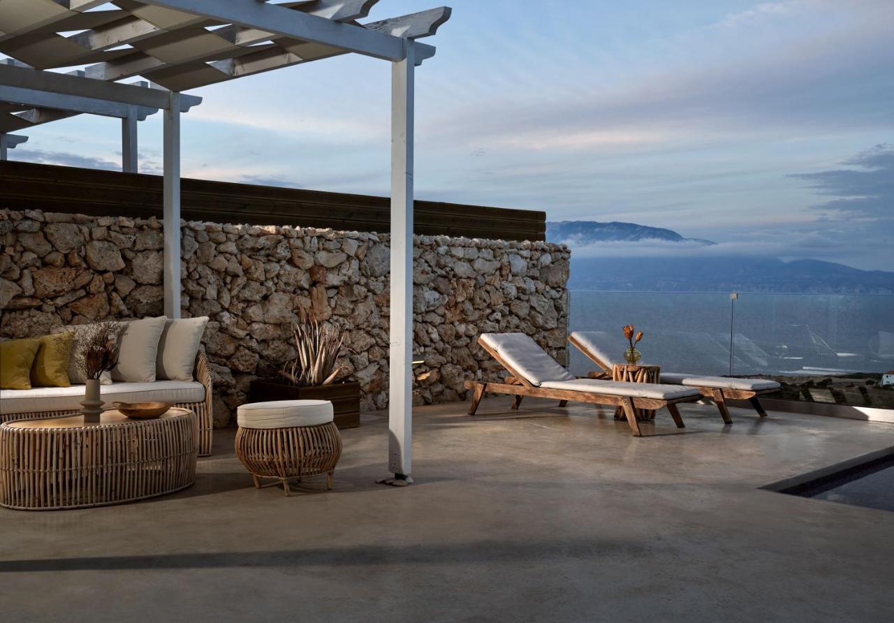 Koríthion Akron Luxury Suites מראה חיצוני תמונה