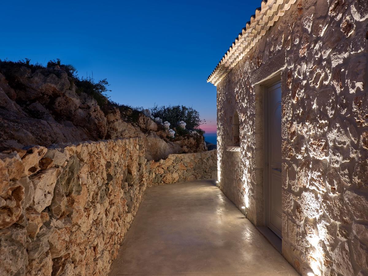 Koríthion Akron Luxury Suites מראה חיצוני תמונה